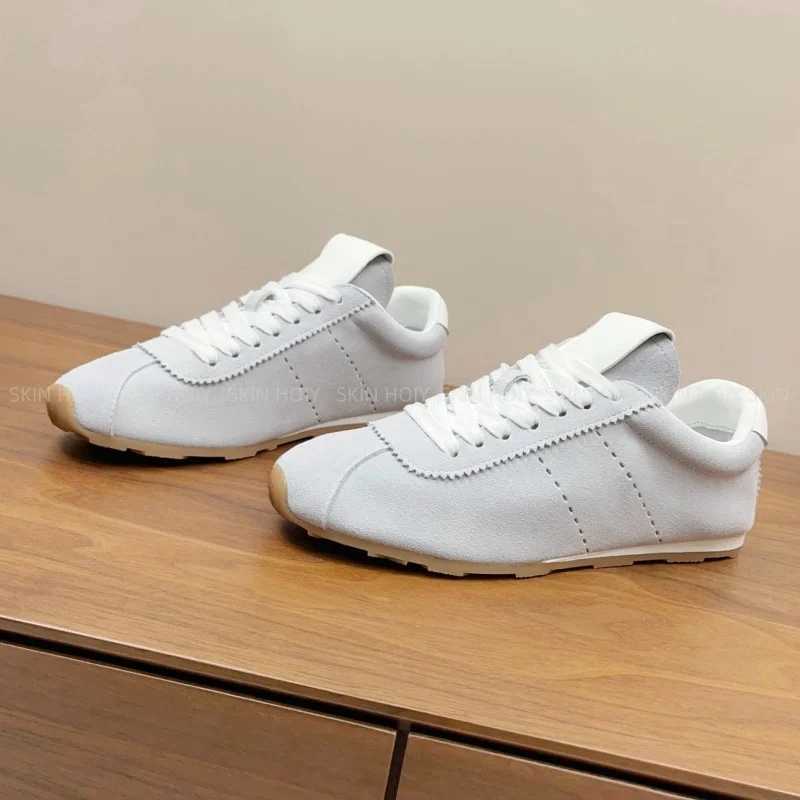 New Womens Apartment High Quality Size 35-40 Sports Running Shoes Womens Soft Walking Shoes Womens Casual Shoes Y250315