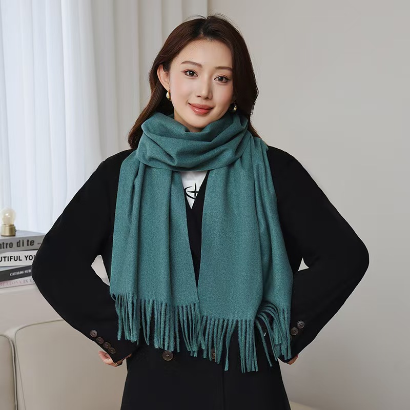 K134 Wool scarf women winter high-end 2024 new cashmere scarf versatile thick warm solid color scarf wholesale