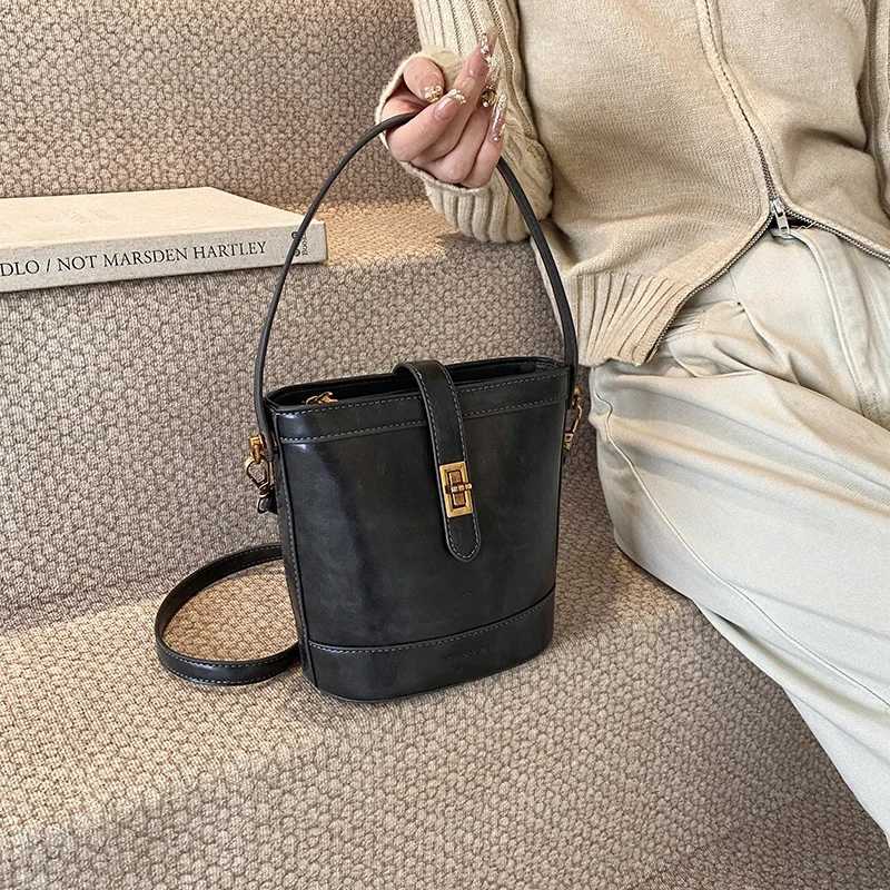 Ladies Classic Luxury Hand Bags Designer Women Leather Shoulder Bag Crossbody Bag Messager Popular Elegant Y250315