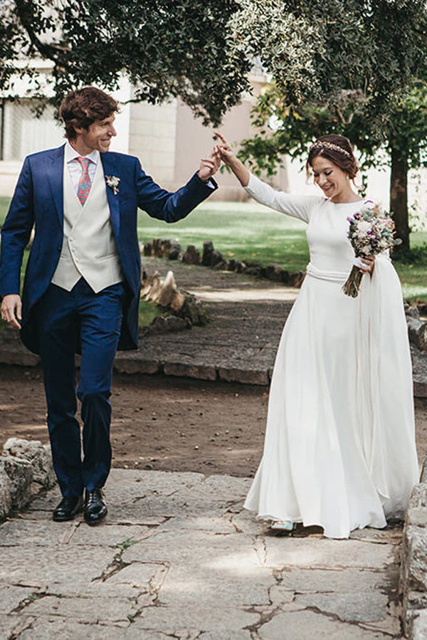 Simple A-Line Satin Wedding Dress With Embroidery Back Long Sleeves Elegant Ivory White Bridal Gown With Detachable Long Train 2025 Garden Vestido De 