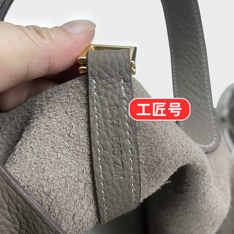 2024 New Vegetable Basket Women's Bucket Large Size, Fake Wire, True Lock, TC Dali Pattern Premium Bag, Handheld