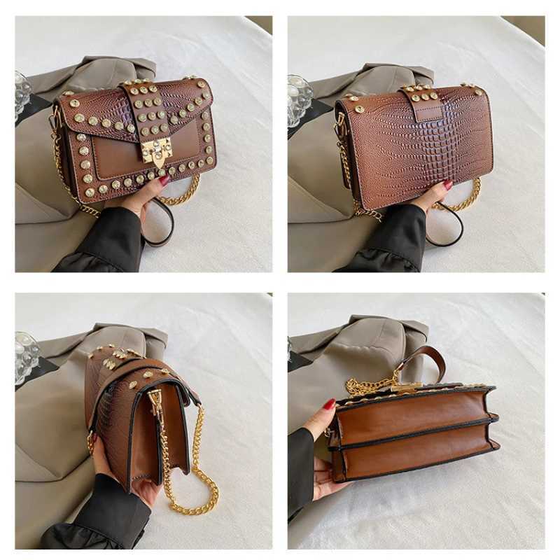 Luxury Designer Clutch Purses and Handbags for Women Diamond Leather Flap Small Square Bags Chain Shoulder Messenger Bag Y250315
