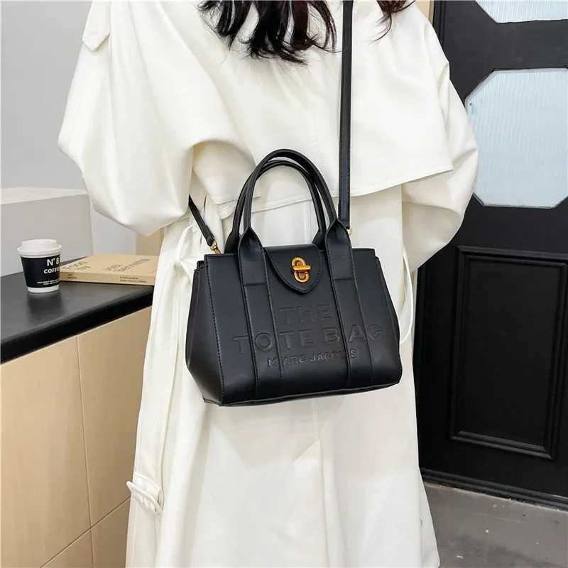 Elegant leather handbag womens handbag designer messenger bag luxury shoe bag cross shaped bag Y250321