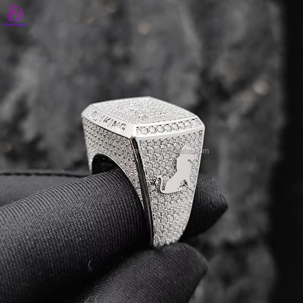 Fashion Jewelry VVS Moissanite Iced Out Rings Gold Plated 14k 18k Sterling Silver Diamond Hip Hop Rings for Men