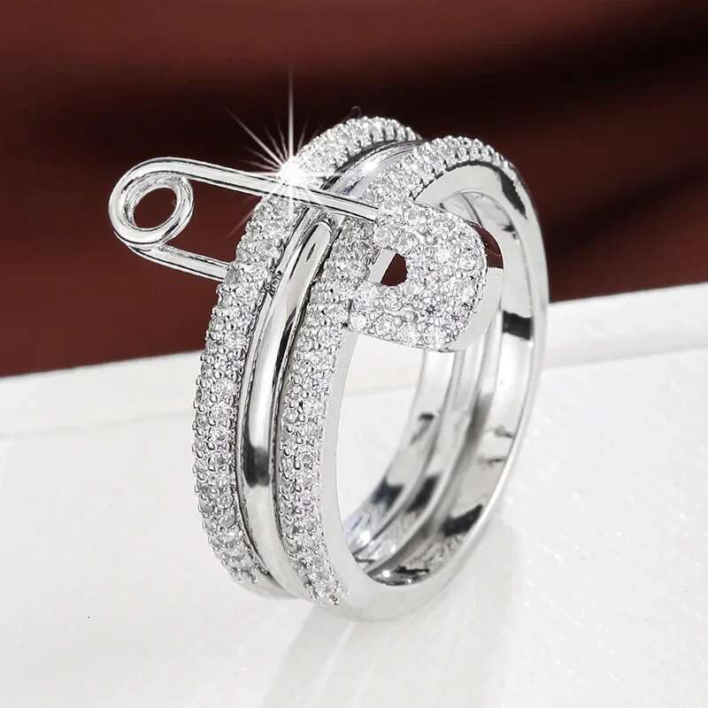 Fashion Stacked Connection Three Layers Designer for Women Personality Zircon Pin Ring Valentine's Day Gift Jewelry