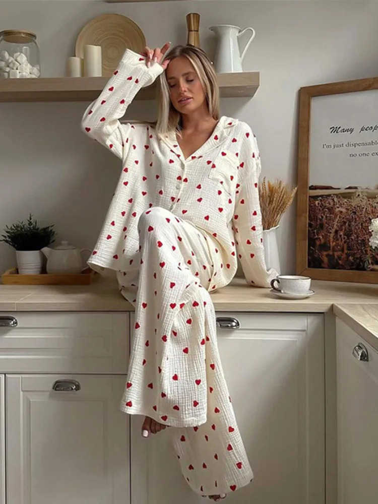 Womens twopiece set of pure cotton collar printed heartshaped full sleeved shirt loose waist pants womens spring pajamas 250313