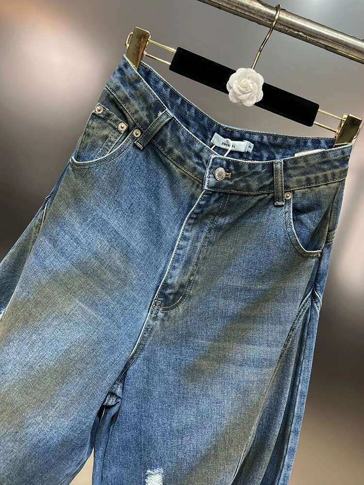 DEAT Vintage Trendy Women's Broken Hole Wide Leg Jeans 2025 Spring Fashion New High Waist Button Denim Pants Female 11Xx7806