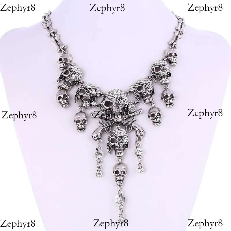 Classic Vintage Pirate Skeleton Skull Choker Necklace Pendant For Women Men Retro Rhie Biker Gothic Punk Party Jewelry