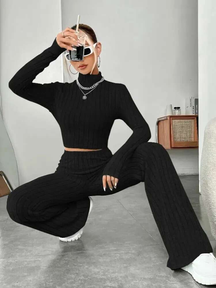 Stand Collar Navel T-Shirt And Trumpet Pants
