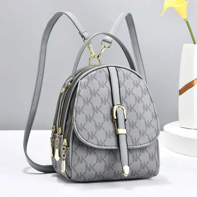 2025 New Fashion Letter Printed Leather Women's Backpack Designer Women's Shoulder Bag Women's Small Backpack Multi Pocket Women's