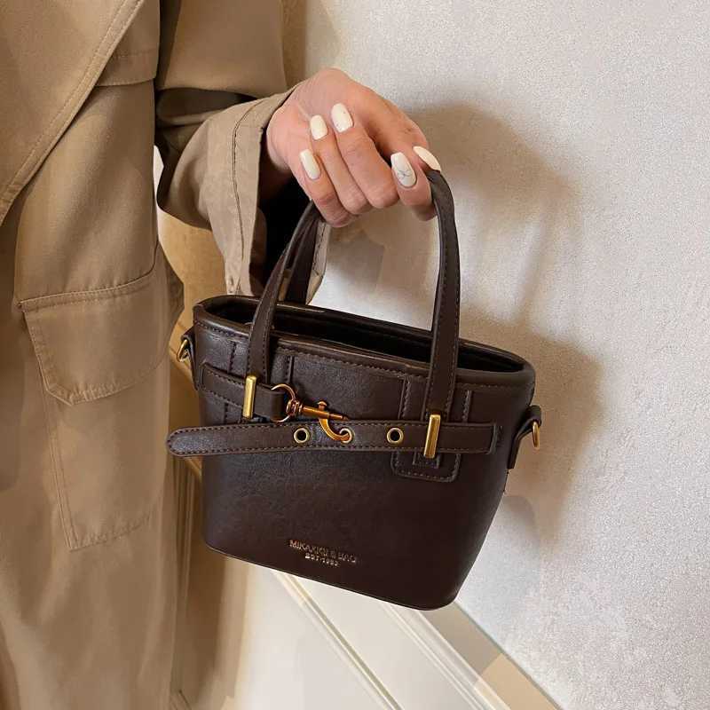 Vintage niche suede womens bag lightweight luxury Versatile Crossbody handbag fashionable bucket bag Y250315