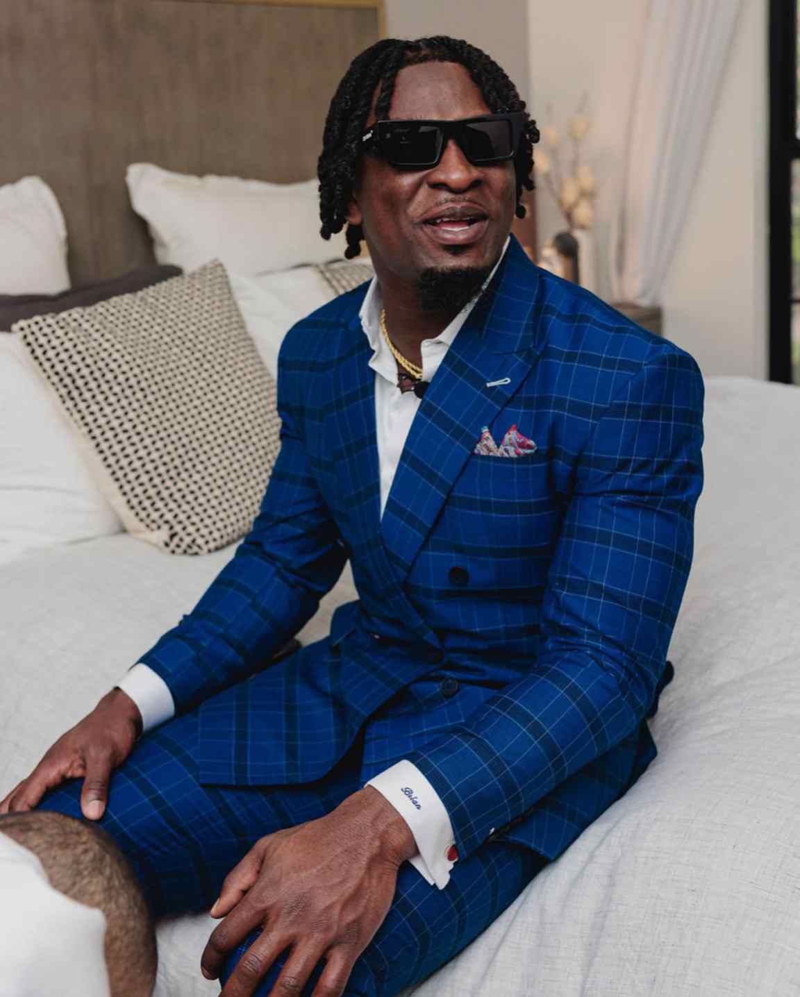 Blue Plaid Mens Wedding Tuxedos Double Breasted Classic Fit Groom Wear Party Birthday Pants Suits 2 Pieces Customized