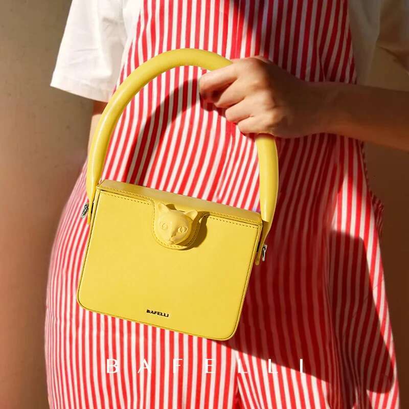 BAFELLI 2023 BAGS FOR Women's HANDBAG FASHION TREND BOXY DESIGNER BRAND GENUINE LEATHER ORIGINAL FLAP PURSE EVENING CAT