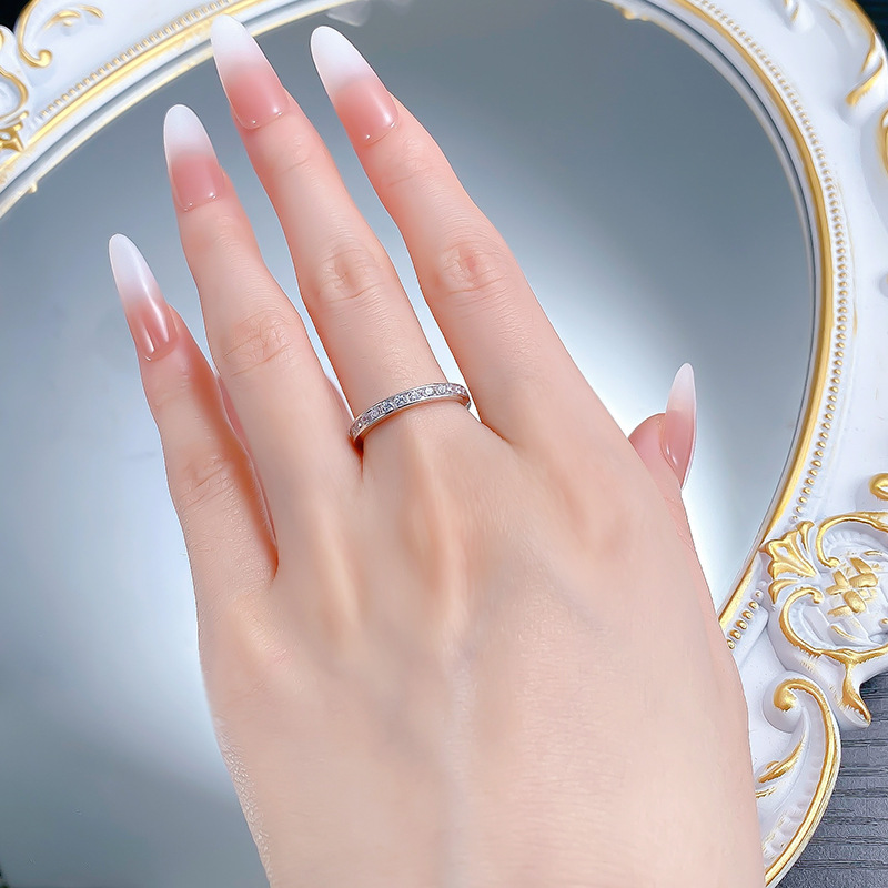 Choucong 2025 Ins Top Sell Sweet Cute Simple Fine Jewelry Real 100% 925 Sterling Silver 2MM Round Cut White Moissanite Diamond Party Women Wedding Ban