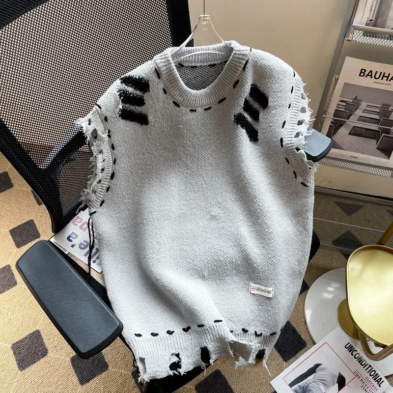 Mens retro contrast knitted vest suitable for spring and autumn loose laminated sleeveless patch work sweater vest W48 250310