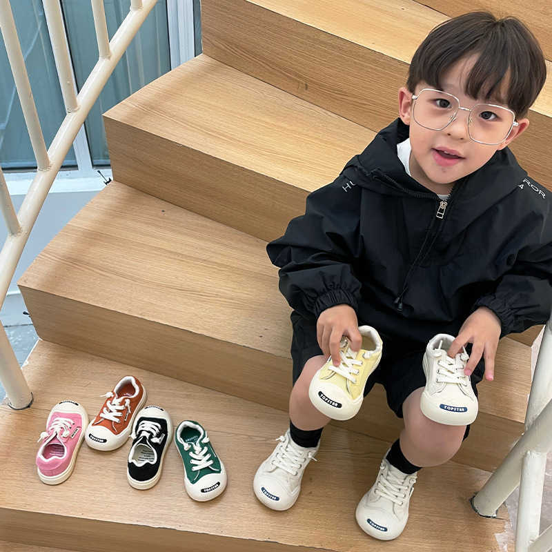 Athletic Outdoor TS Childrens Shoes Childrens Canvas Shoes 2025 Spring and Autumn Girls Board Shoes Boys Baby Shoes Kindergarten Indoor Shoes TrendY25