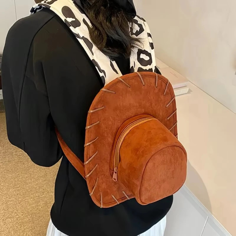 Creative Hat er Backpack Womens Cosplay Satchel Bag Frosted Leather Zipper Shoulder Bag Niche Unique Ladies Schoolbag 250314