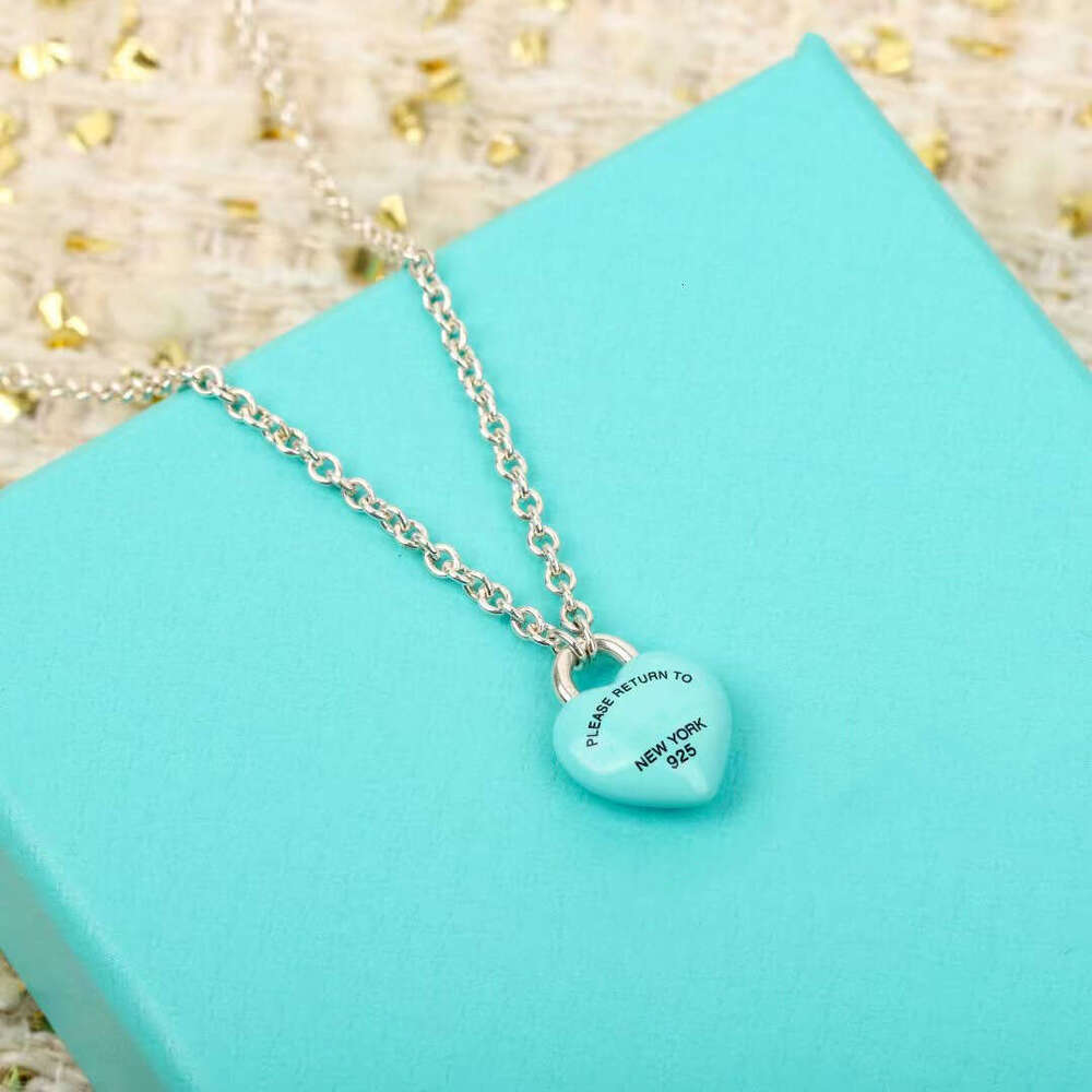 Pendant Necklaces Designer Fashion Tiffnaylies And Co Pendant Necklace Tiffamylys Gold Wedding Engagement Gifts Fashion Series Designer Jewelry AA