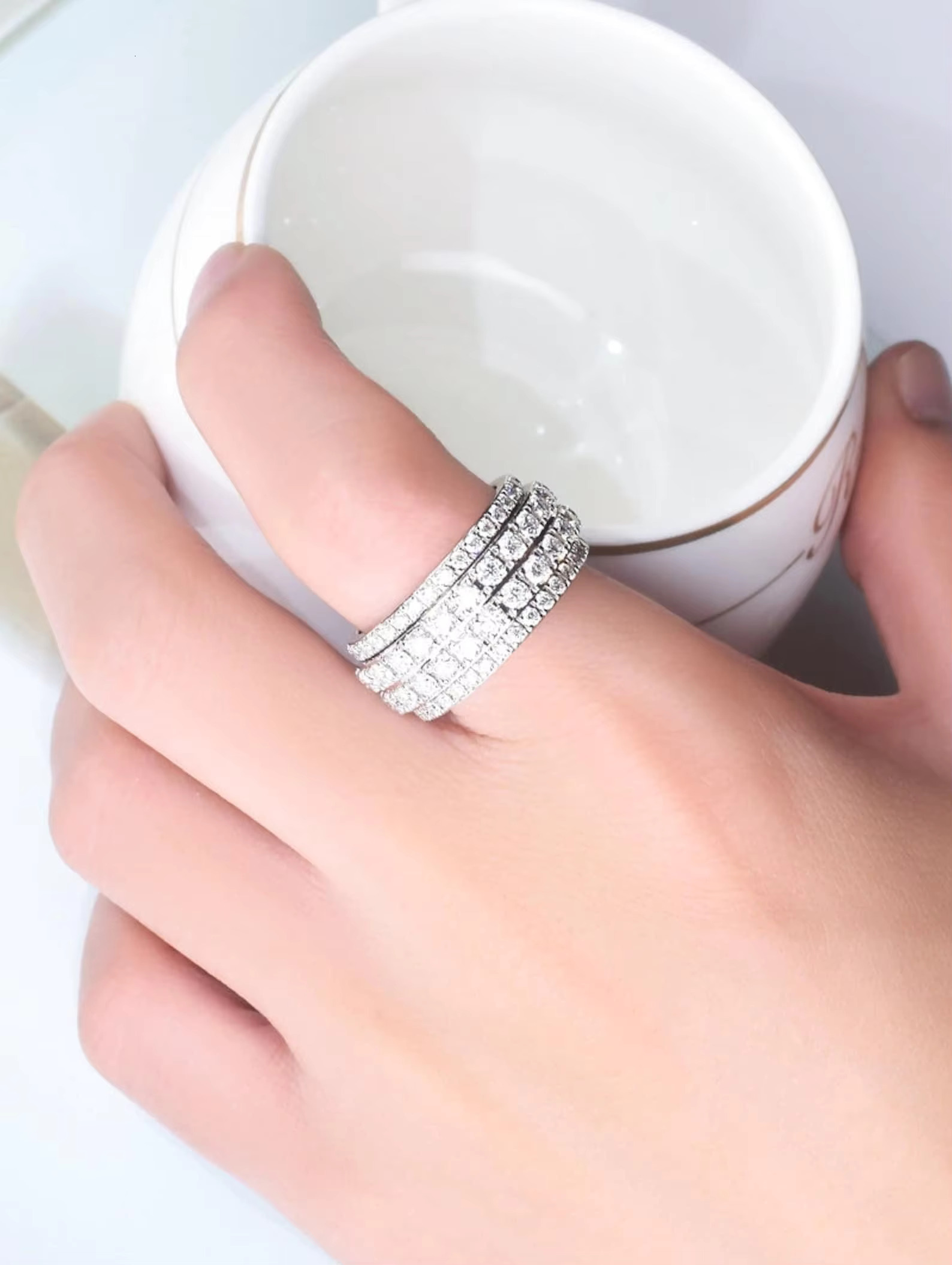18k White Gold S925 Wide Spinning Brilliant 4 Band Moissanite Genuine Real Ring for Unisex Occasional Fashion Statement