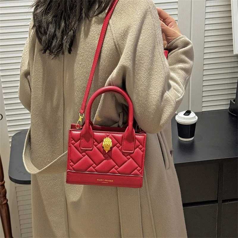 Luxury commuting leather - stylish cross body wallet with letters retro minimalist casual shopper handbag Y250315