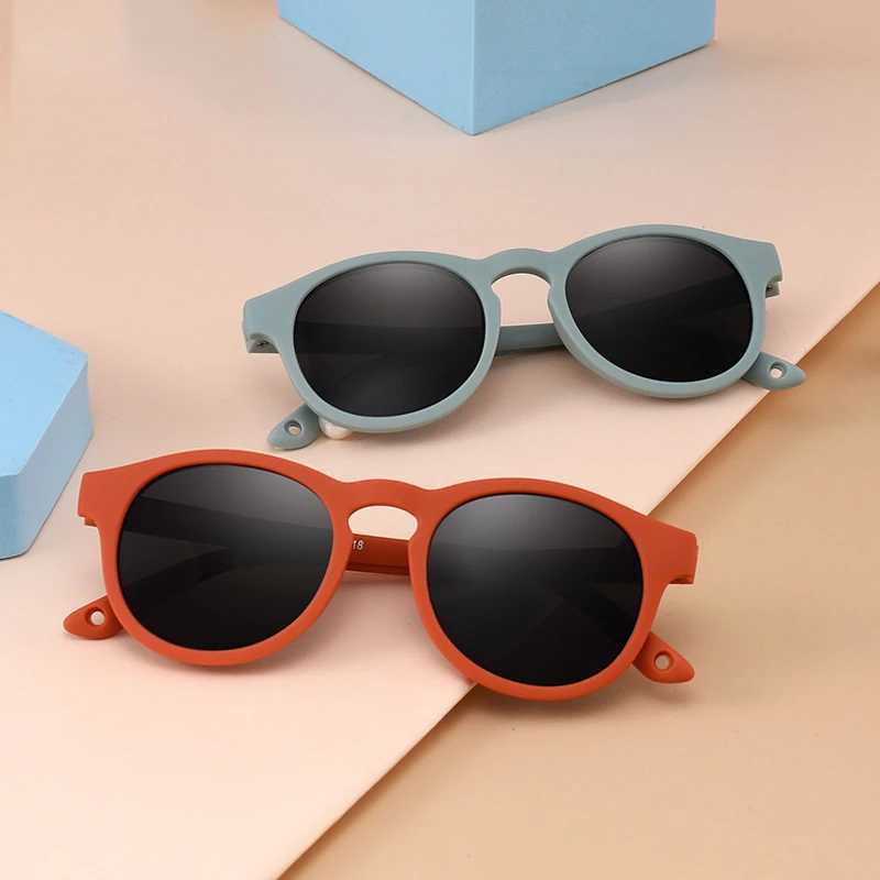 Boys and girls baby glasses UV400 small circularly polarized childrens sunglasses Sile flexible and safe 0-3 year old childrens glasses W250315