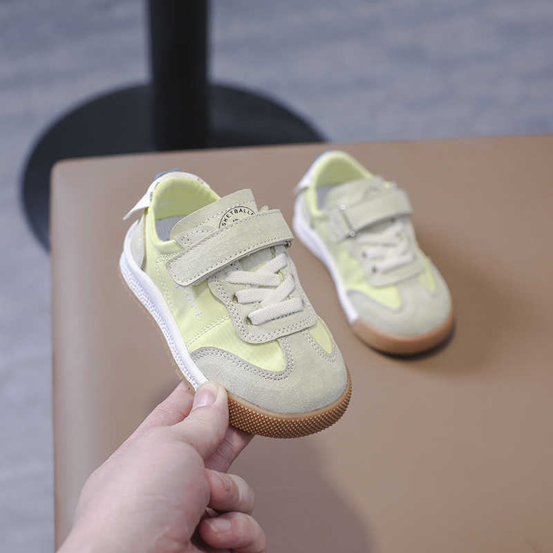 Athletic Outdoor Girls shoes anti slip soft sole Velcro casual shoes boys sports shoes fashionable board shoes breathable leather training shoesY25031