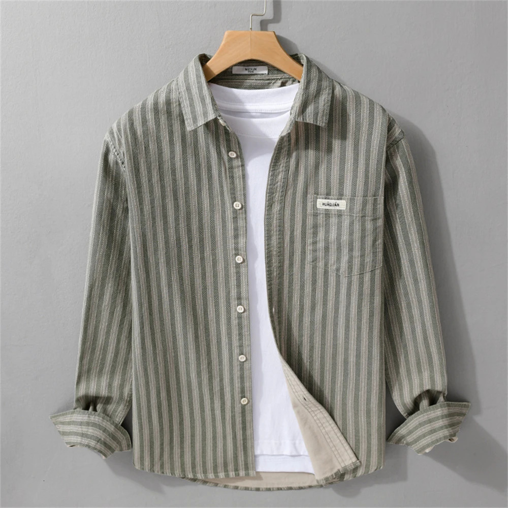 Mens long sleeved shirt Spring and Autumn mens clothing fashion striped mens cotton shirt loose mens top 250314