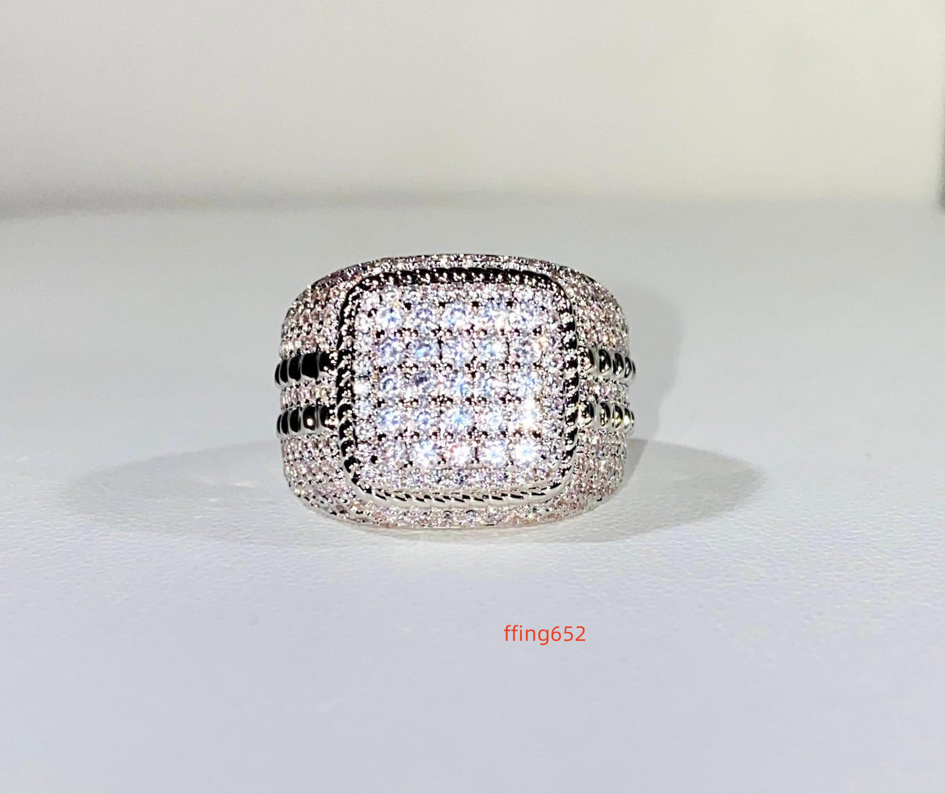 Mens Luxury Costume Jewelry Trendy Hip Hop Ring Full Diamond Rounded Alphabet 10K 14K 18K Gold Lab Grown Ice VVS Moissanite