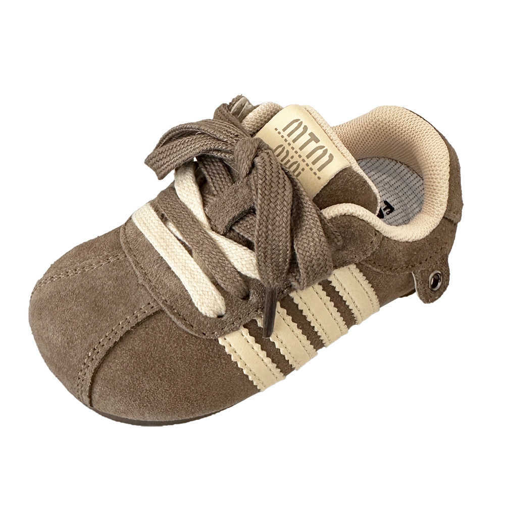 Athletic Outdoor Childrens moral training shoes 2025 spring new style girls board shoes boys sports shoes baby soft soled walking shoes baby shoesY250