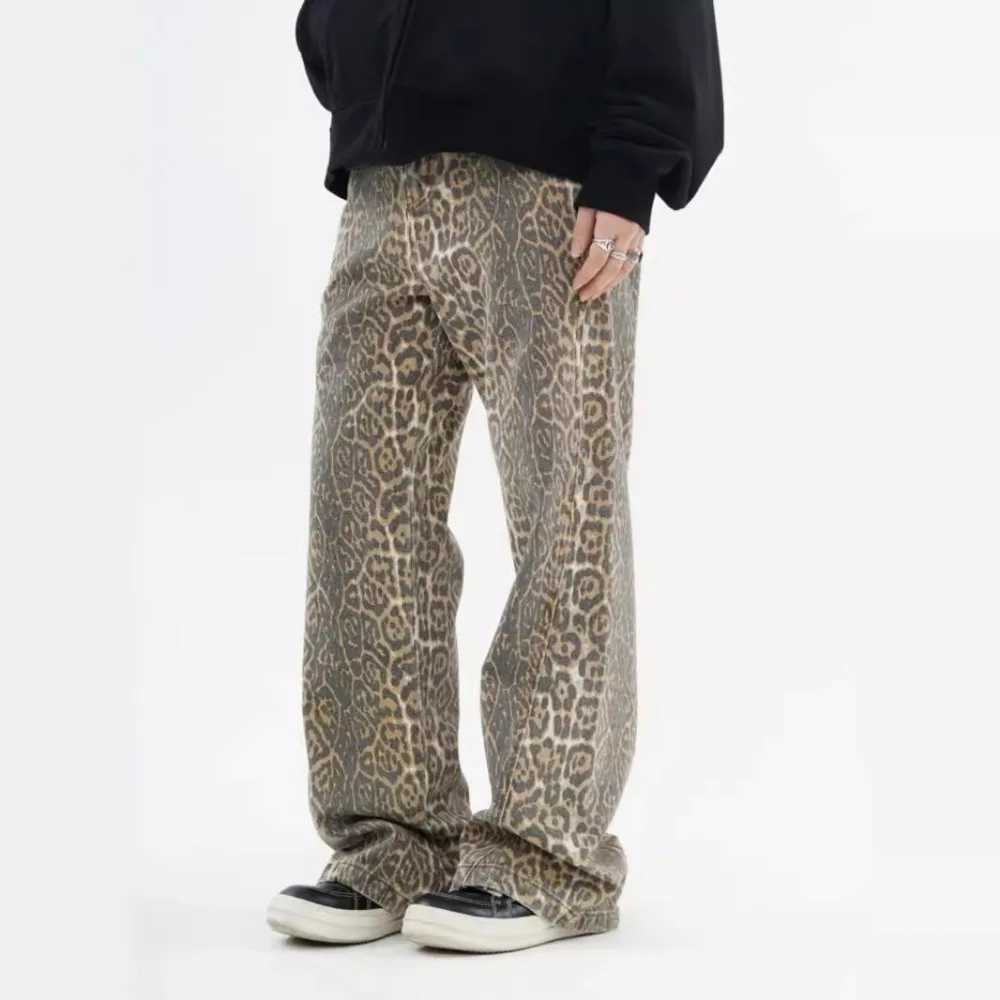 Retro Y2k Leopard Jeans for Men and Women High Street Loose Straight Pants Tide Brand Wide Leg Long PantsT250315