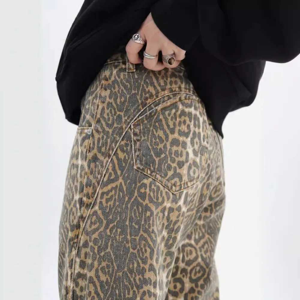 Retro Y2k Leopard Jeans for Men and Women High Street Loose Straight Pants Tide Brand Wide Leg Long PantsT250315