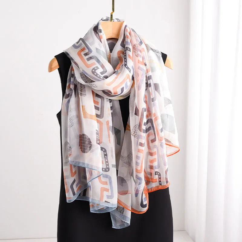 Fashion Spring/Summer Womens Printed Headbands Beach Chiffon Scarves Shawls Womens Long Bags Beach Sunscreen Headbands 250314
