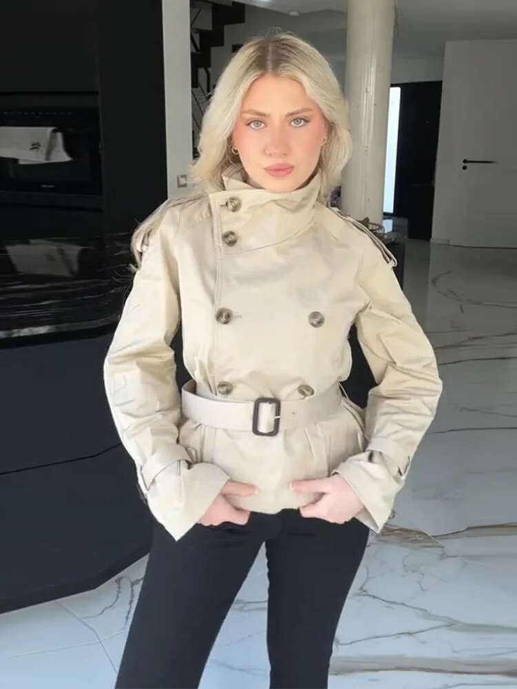 Spring Women's Short Jacket Trench Coat Belt Double Breasted Stand Collar Long Sleeve Outerwear 2025 New High Street Windbreaker