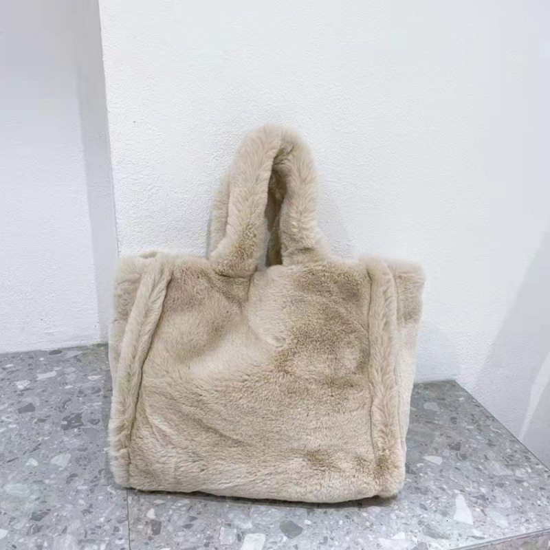 Soft Plush Korean Version, Niche Design, Women's Shoulder Fashionable Handbag, Big Bag, Hot Selling
