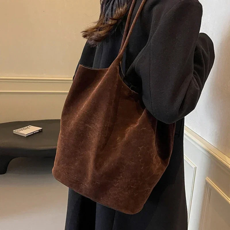 Suede Sewing Thread Retro Womens Shoulder Bags Zipper Casual Versatile Solid Colors High Capacity Casual Tote 250311