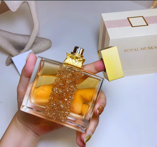 Elegant Royal Musk Women's Perfume - High-End Luxury Scent with Long-Lasting Fragrance