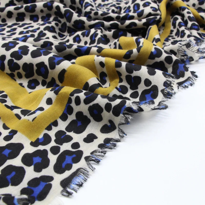 selling Animal Leopard Printed Cotton Womens Winter Automatic Scalp Shaver Border Wrap Headscarf Foulard Bandana LL181070 250314