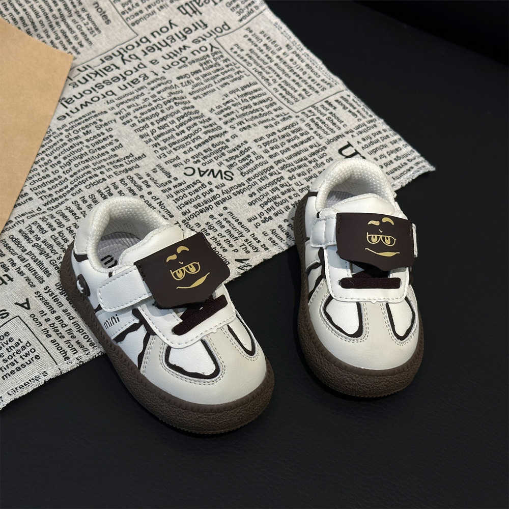 Athletic Outdoor Girls board shoes spring and autumn styles childrens casual shoes boys moral training shoes children aged 13 baby soft soled walking 