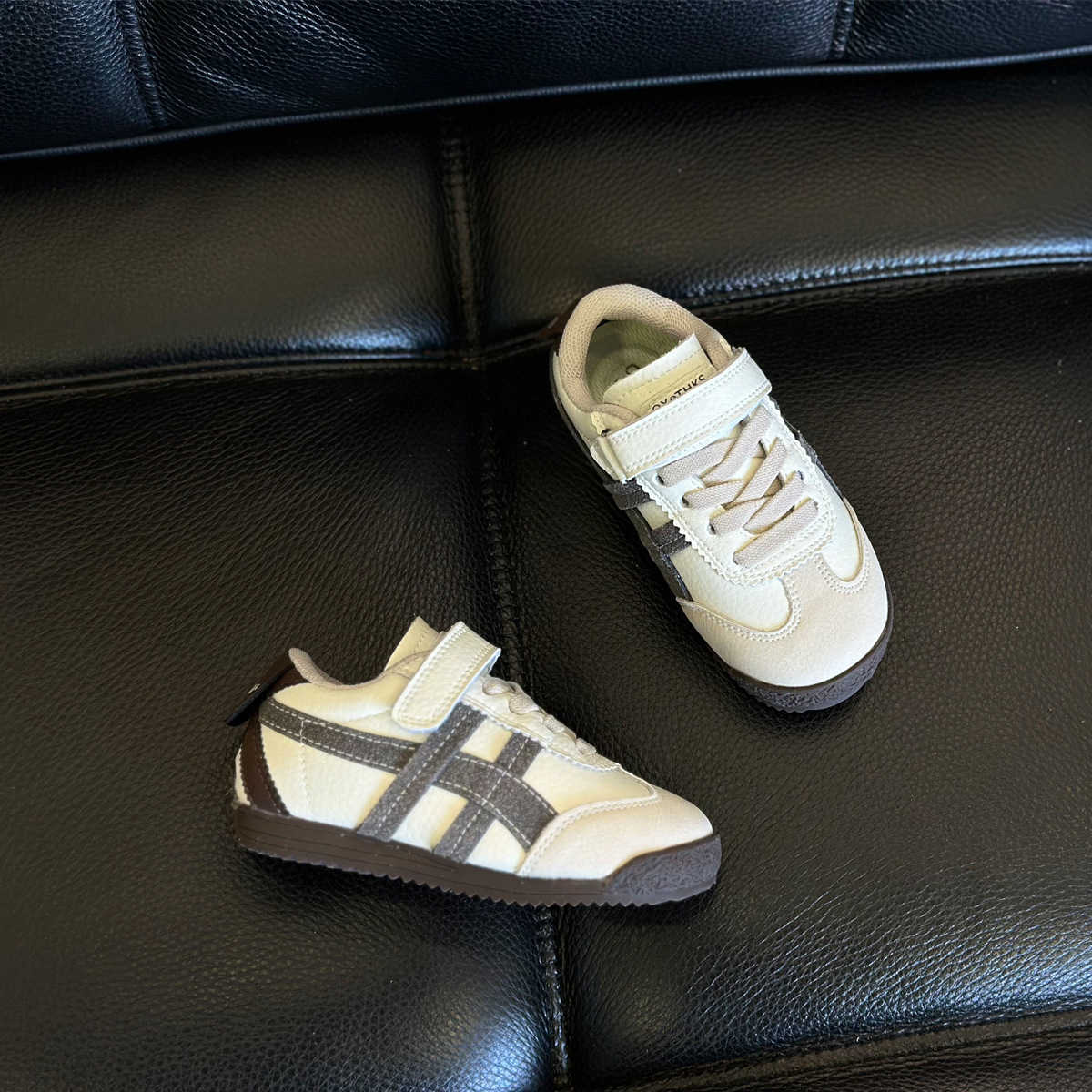 Athletic Outdoor Childrens Forrest Gump shoes for spring and autumn boys and girls sports shoes baby soft soled walking shoes medium and large childre