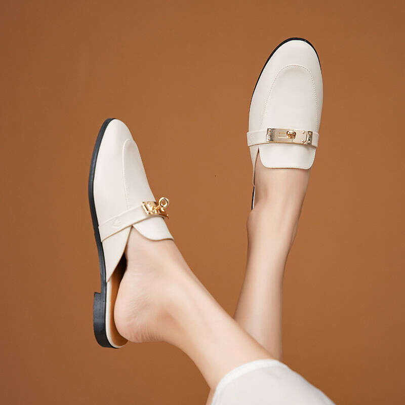 2024Summer New Korean Style One Word Slippers for Beach Outdoor Sandals Flat Bottom Large Women's Shoes