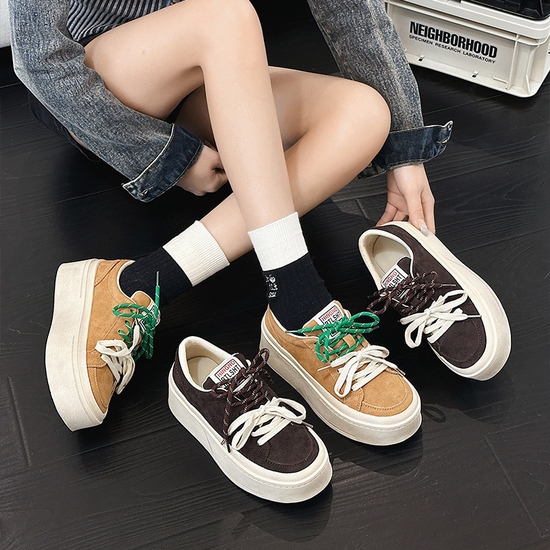 Thick soled board 2025 spring new two tone lace up bread shoes, leather small height casual shoes ddmypanda