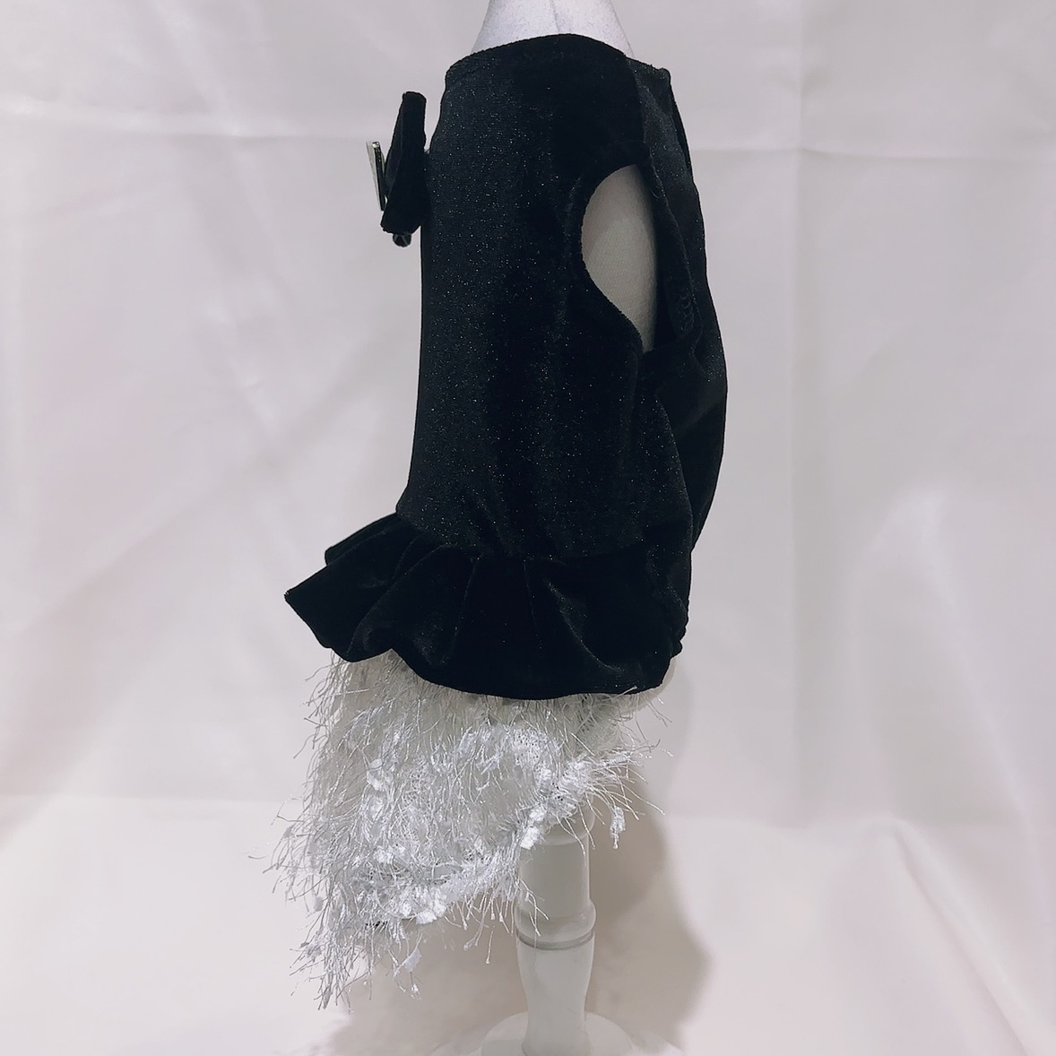 free shipping Dog with Bowknot, All Weather Clothes Holiday Princess Pet Dresses Wedding Evening Dress Fashional Puppy Skirt for Small Dogs Cats Girl 