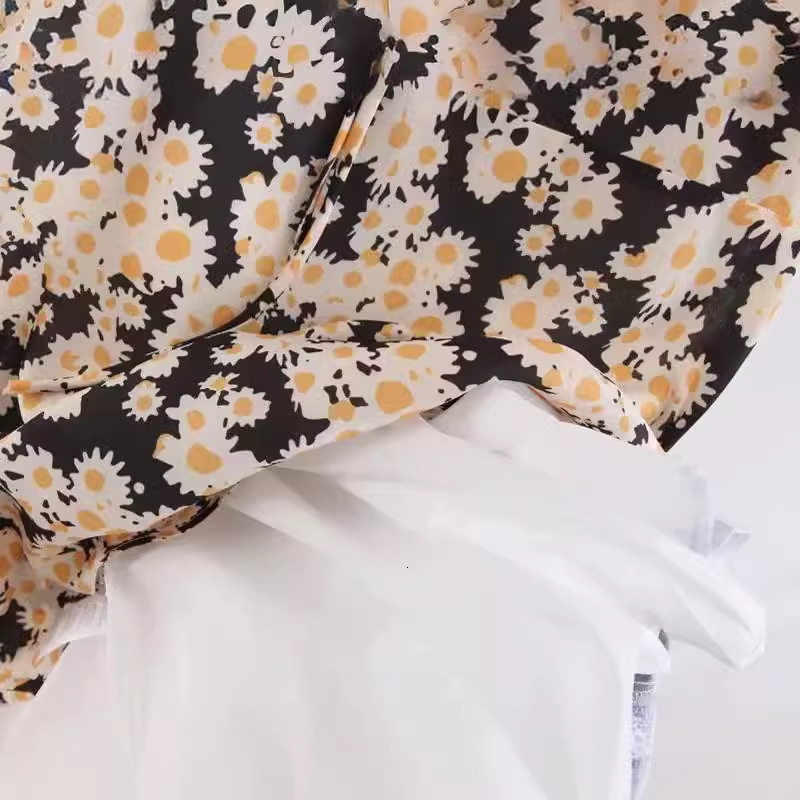 Blogger Street Photography Sexy Daisy Printed Strap Skirt Summer New Versatile Dress