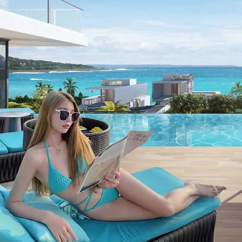 Womens A Three-point Hip Swimsuit for Sexy Girl with Neck Halter BikiniXJ250315