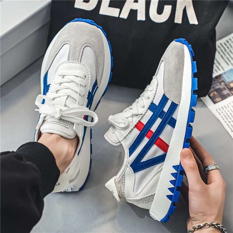2025 New Men's Flat Shoes Designer Trendy Fashion Outdoor Men's Comfortable Breathable Thick soled Sports Shoes1