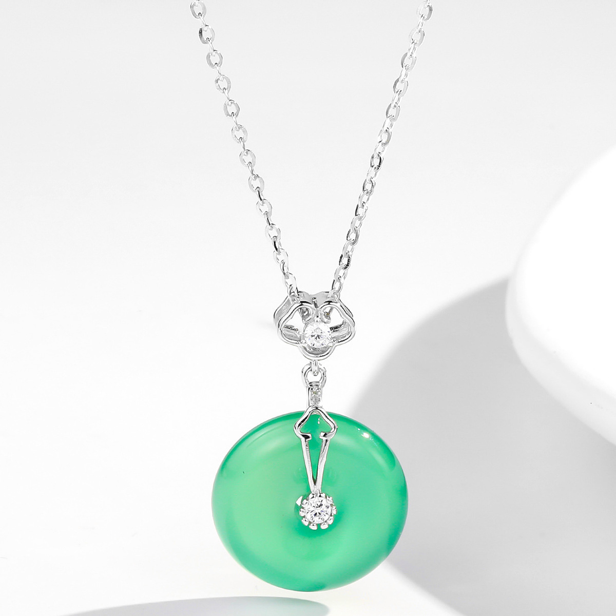 S925 Necklace Female Net Red Sterling Silver Safe Buckle Japan And South Korea Style Fashion Zircon Small New Emerald Chalci Necklace