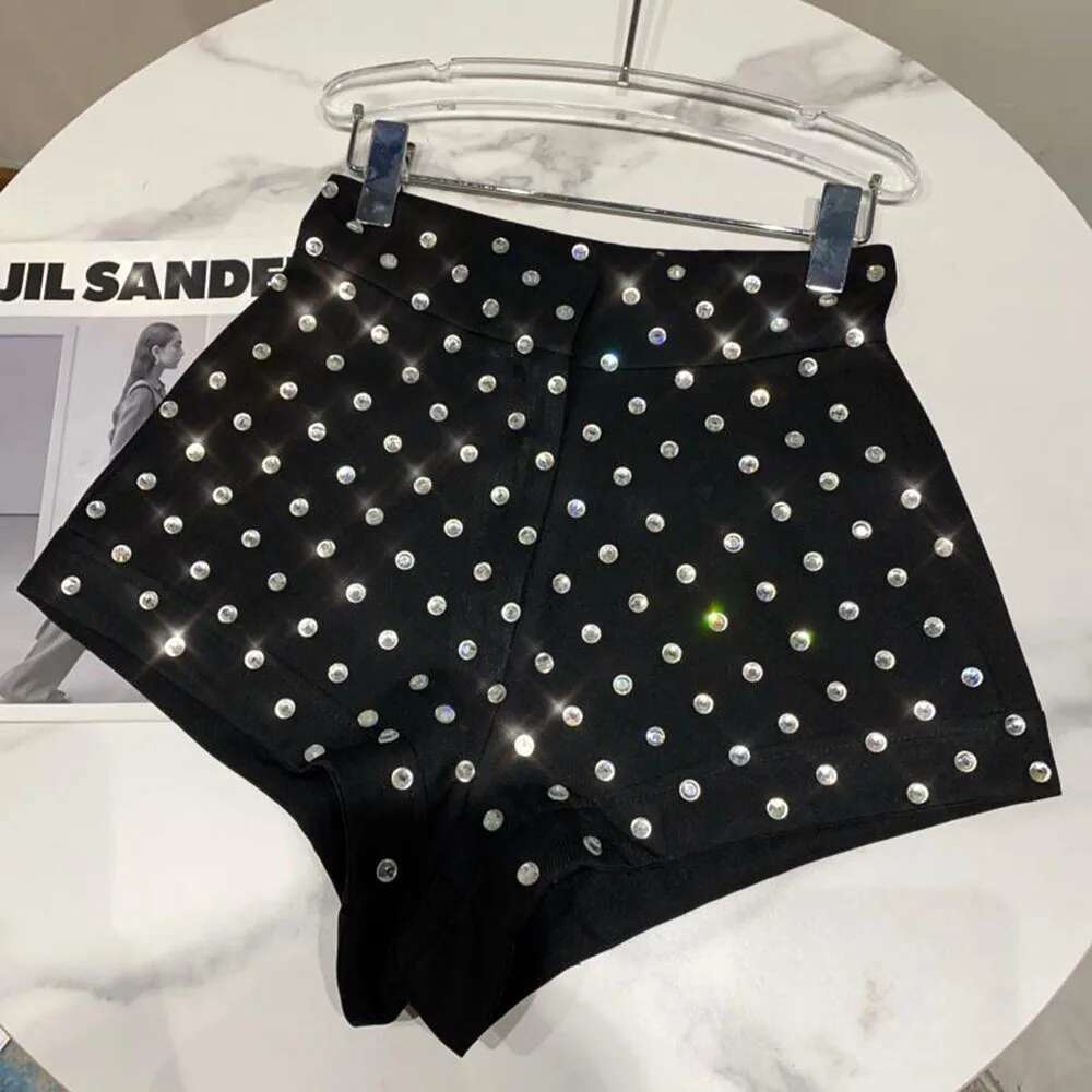 New Large Rhie Temperament For Women High Waist Slim Fit White Black Short Trousers Summer Shorts 2022