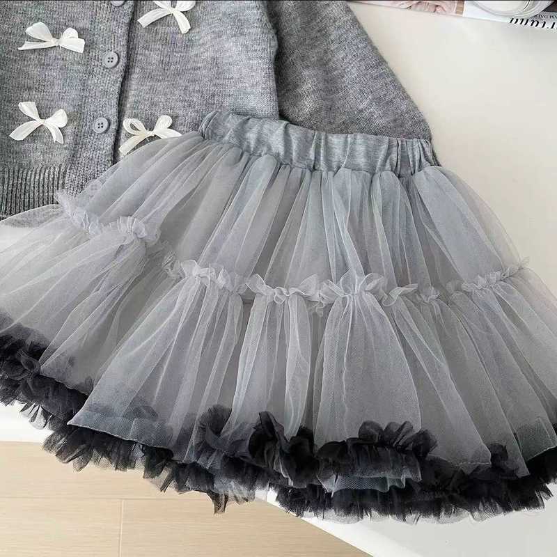 Girl's Dresses Girl's Spring and Autumn 2025 New Style Children's Knitted Cardigan Cartoon Tank Top Polka Dot Wide Leg Pants Set
