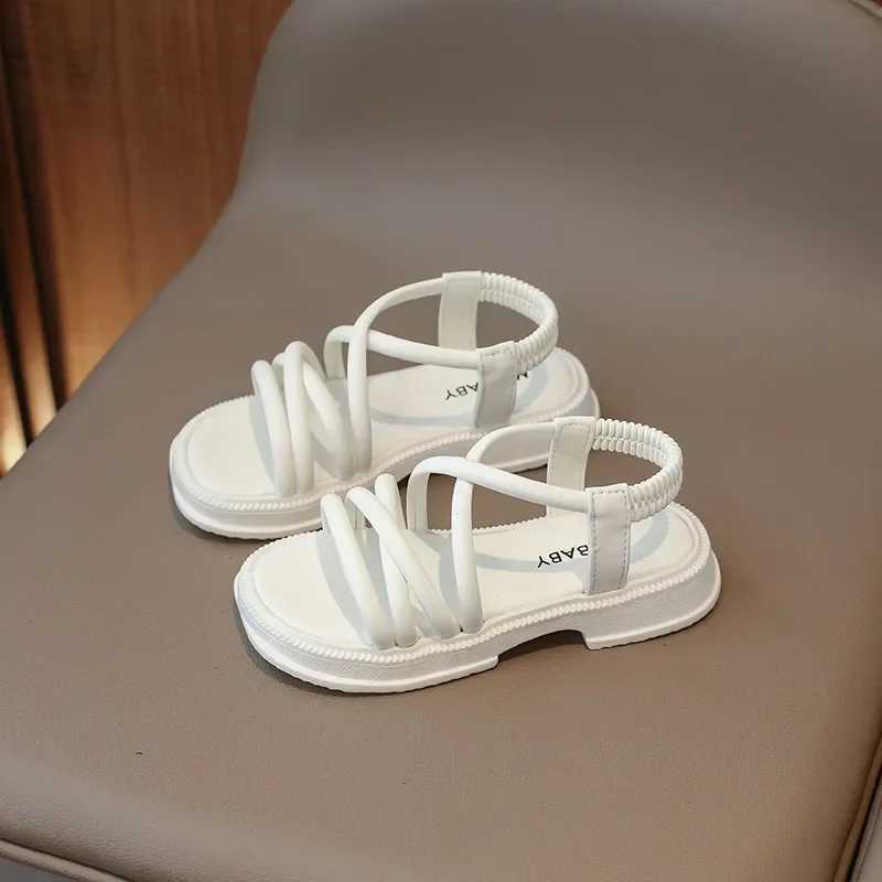 2024 New Girl Sandals PU Version Soft Open Toe Breathable Simple Summer Fashion Childrens Casual Shoes Princess Childrens Fashion PUT250315