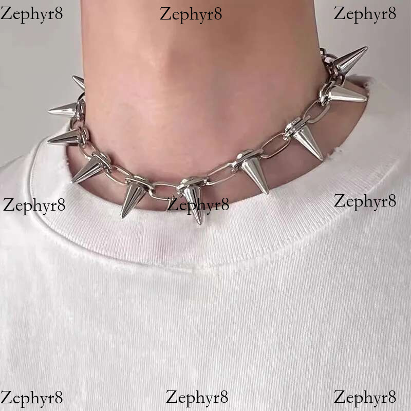 Fashion Punk Chokers Necklaces Goth Rivet Collar Choker Necklace Metal Spike k Chain Unisex Rock Night Club Jewelry